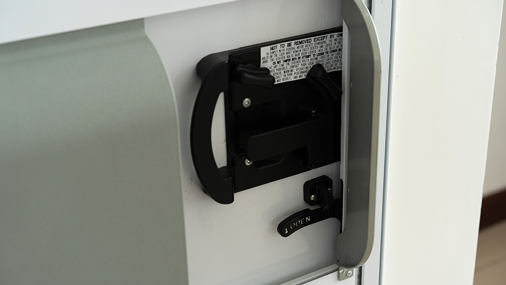 Airow auto Safety Point Lock L - đánh giá và giá Door Lock