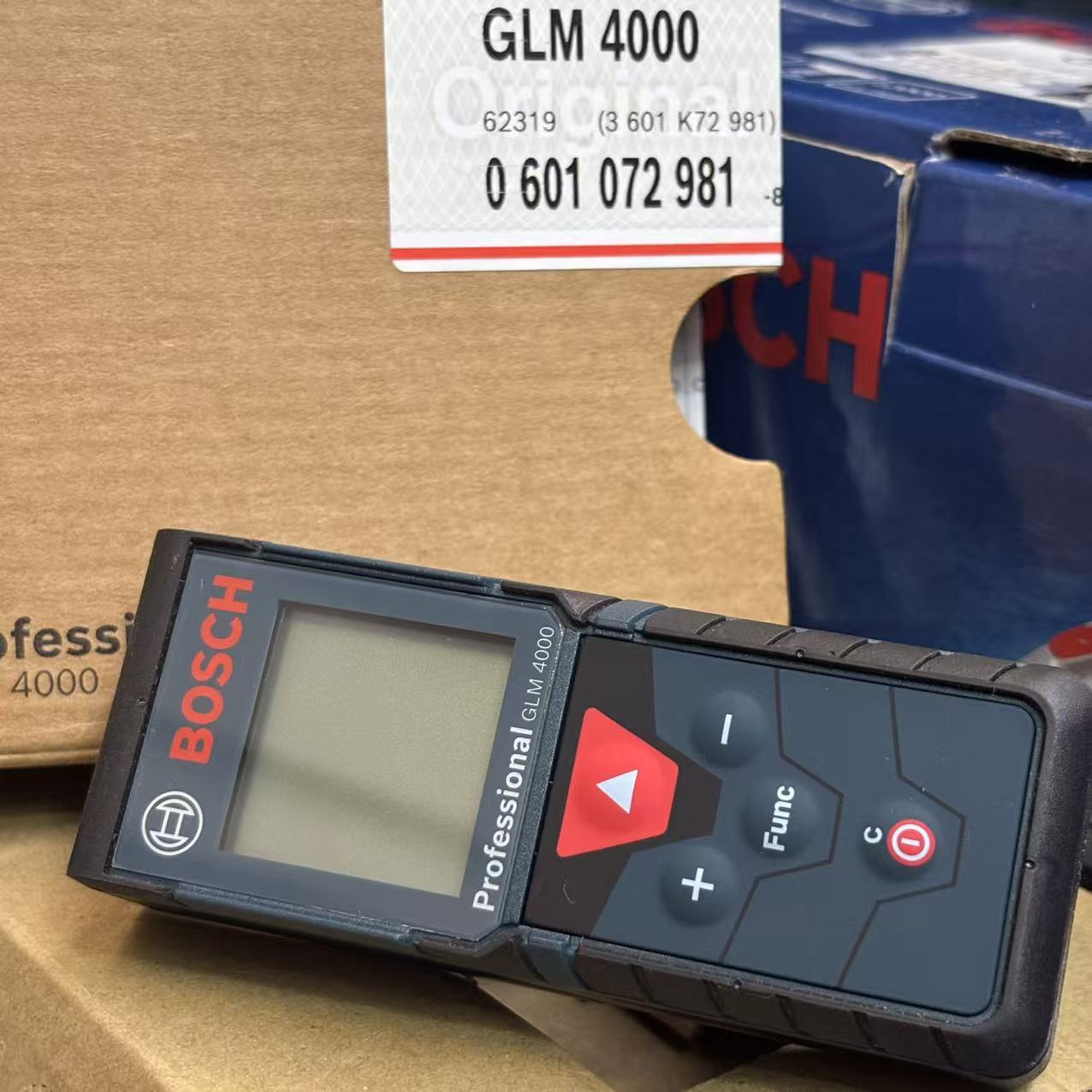 BOSCH GLM 4000 Laser Range Fin - đánh giá và giá Tape Measure